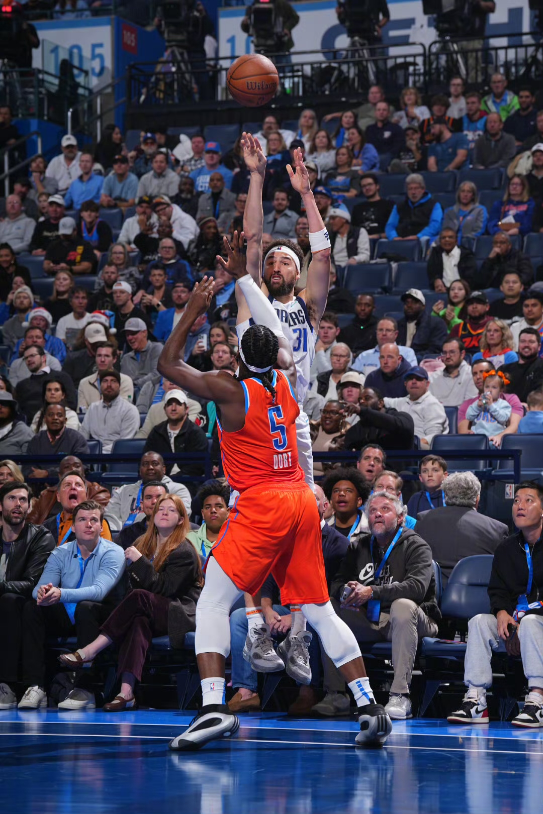 开云,kaiyun-清晨突围战来临；斯图加特围绕欧冠止住颓势；话题不断；资深球员宣示担当(费内巴切vs斯图加特)